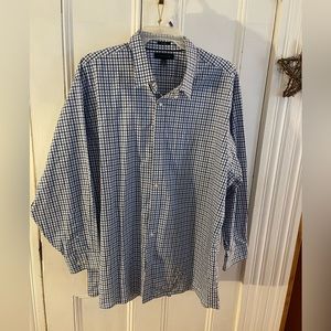 Big & tall man’s Tommy Hilfiger dress shirt 20”